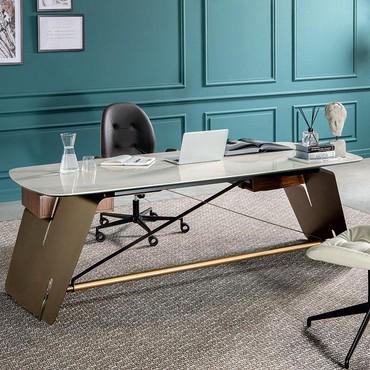 Bridge executive desk in porcelain 