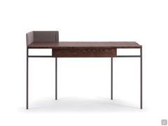 Wright desk equipped on the right corner with textile splashback in the short 'L' version