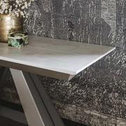 Detail of LM02 white climb laminated melamine top.