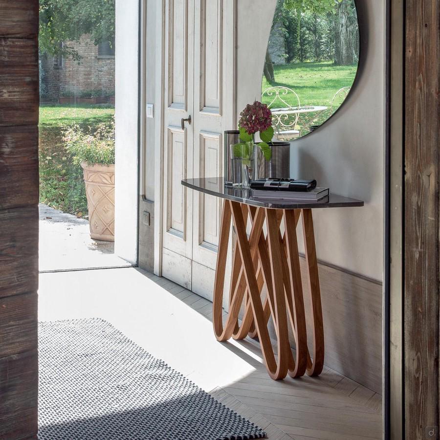 Entryway with Arpa console table