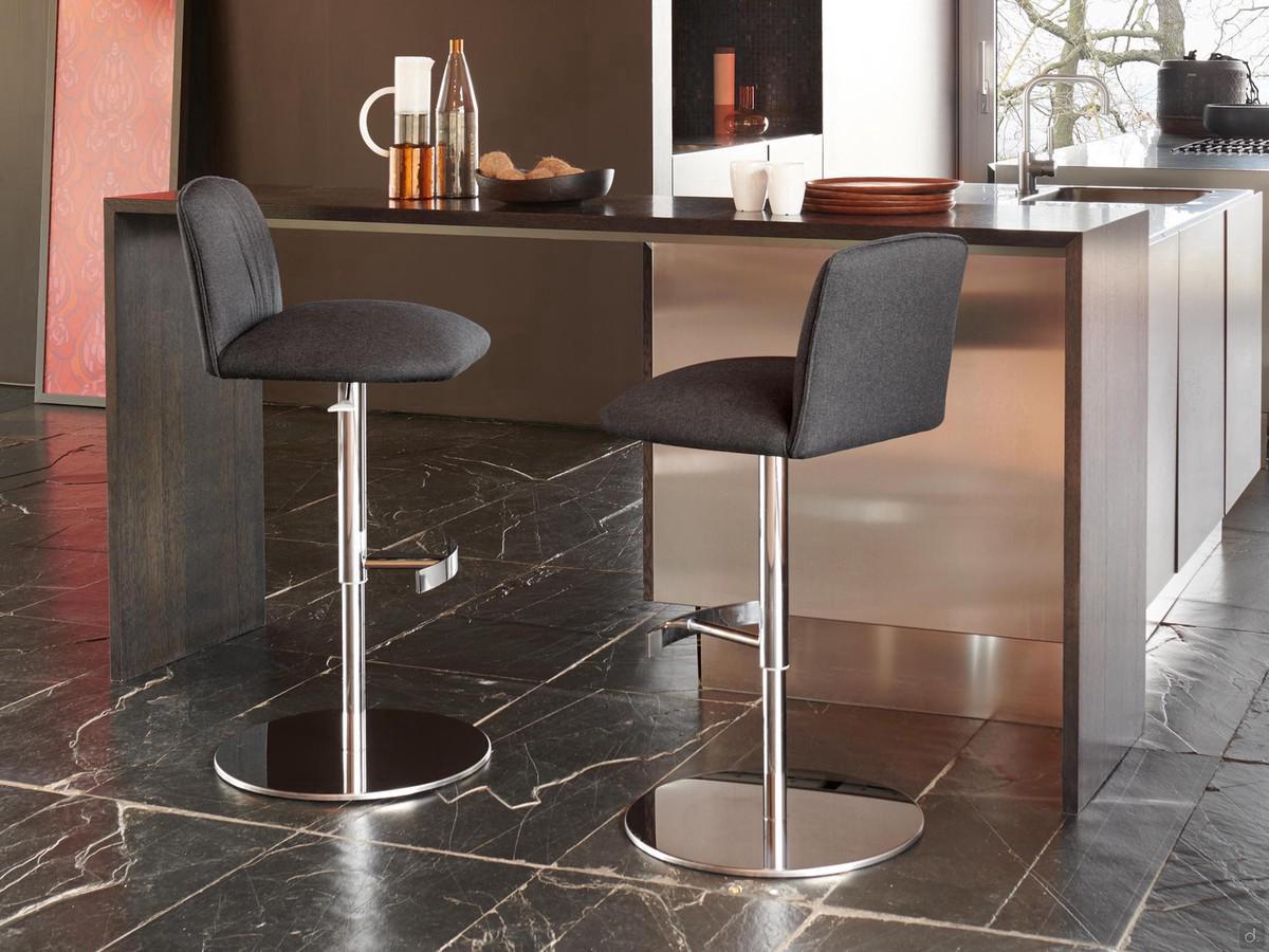 High upholstered swivel stool Blossom ideal for a snack-bar top