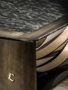 Detail of the metal edge of Cantori's Rodin table, in the version with a wooden top