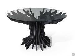 Round table with shaped base Birch, extra clear glass top Ø 140 cm