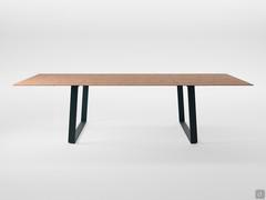 Gladio table in the version with wood effect laminate top and matching extension leaves