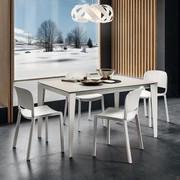 Modesty dining table with Salt Fokos Laminam top