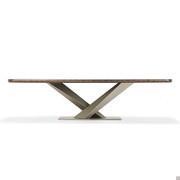 Stratos dining table with crossed structure and lower rounded profile