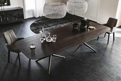 Atlantis dining table with shaped wooden top by Cattelan