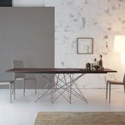 Octa table with central woven base - Chromed sturcture and wooden top