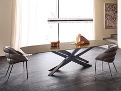 Table with steel legs Lancer by Cattelan with Moonglass hammered glass top