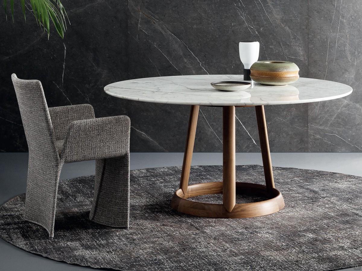 Greeny by Bonaldo round dining table in marble