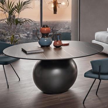 Circus round table with sphere base by Bonaldo