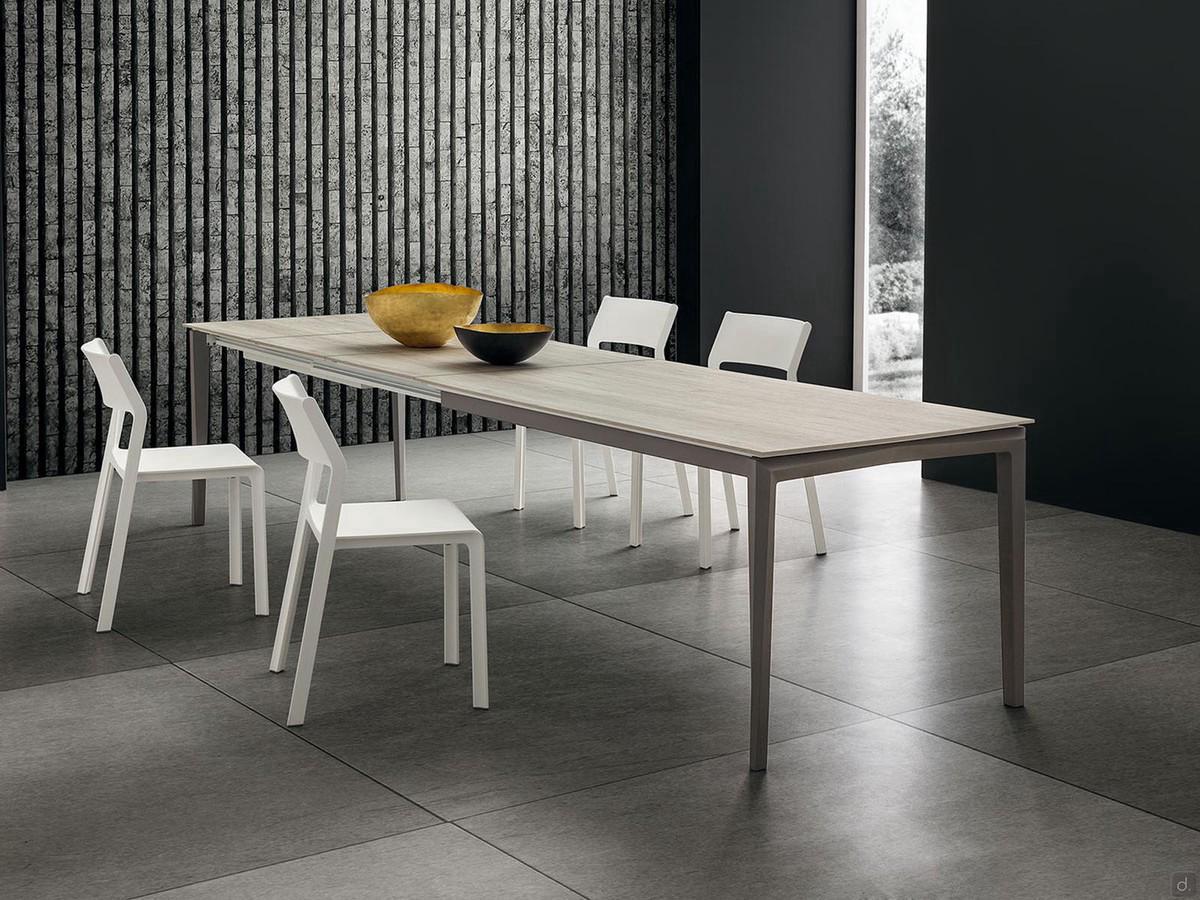 Finnigan 3 meter long dining table