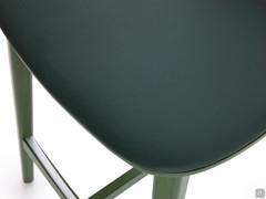 Detail of the integrated padded cushion on the seat of the Chloe outlet stool