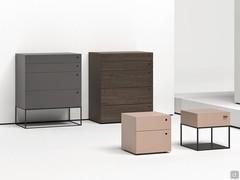 Complete grouping Jess - weekly and bedside tables with feet and with metal base