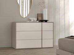 Three-drawer dresser with contrasting fronts