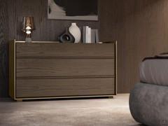 Lounge 3-drawer wooden dresser