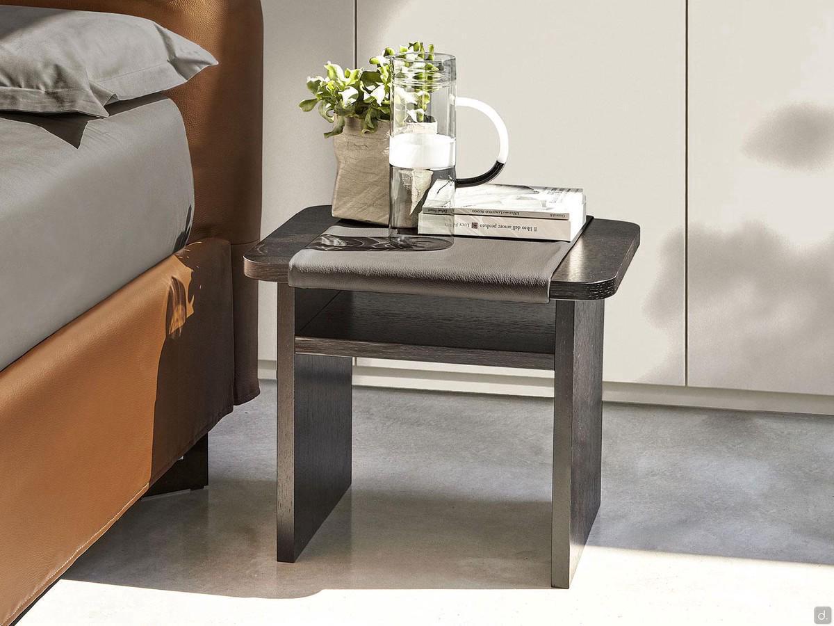 Ametista end table for the side of the bed