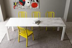 Dede extendable table with concrete fir melamine top