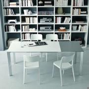 Giasone extendable table with minimalist design and glass top