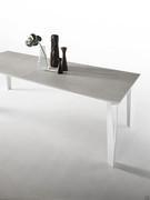 Rectangular table with central extensions Space ideal for rooms with high aesthetic taste (leg color not available)