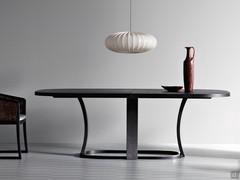 Extending table Grace elegant and modern in the oval version