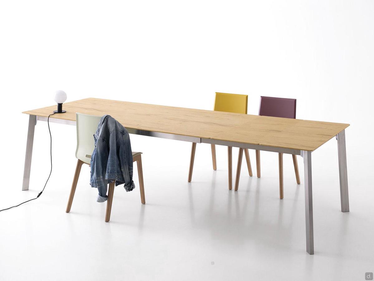 Shield extending table for open spaces