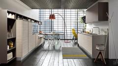 Linear kitchen 3 meters Six 09 with mirrored composition with columns and peninsula table with transparent glass leg