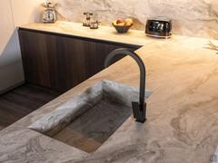 Integrated jointless sink 