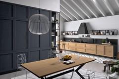 Thanks to the wide modularity, the kitchen can be developed on various walls