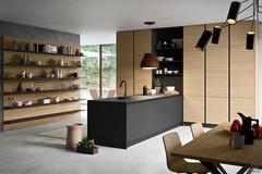 Six 18 modern kitchen with peninsula: on the left a shelving unit in the same finish as the columns