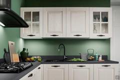 Classic white kitchen Twenty 01 with drainer glazing bars showcases and LEDs under the cupboards.