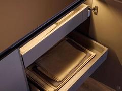 Detail of the internal drawer