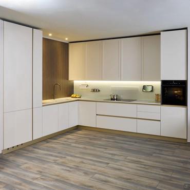 White and gold modern kitchen Eleven