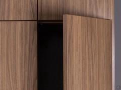 Detail of natural walnut veneer fronts