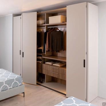 Driver Wide lacquered wardrobe with folding doors, also available with wood-, stone-, metal- or glass-effect melamine doors