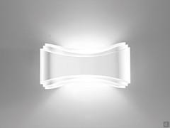 Papillon ribbon shaped wall lamp in white metal