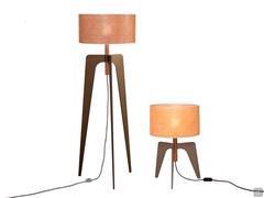 Both lamp versions, table and floor lamp comparison