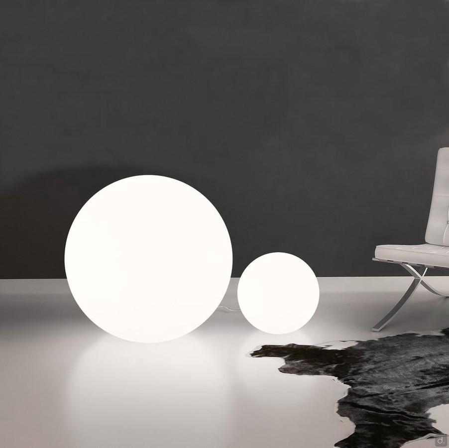 Oh! modern spherical ball light by Linea Light - floor light version