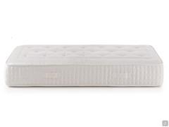 Regal mattress with compact Jacquard cover, not removable, can be used on both summer and winter sides