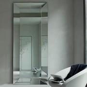 Regal mirror by Cattelan in the rectangular position and vertical position