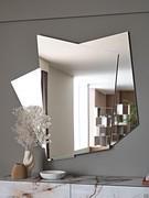 The mirror is also available in a smaller version, with a height of 131 cm