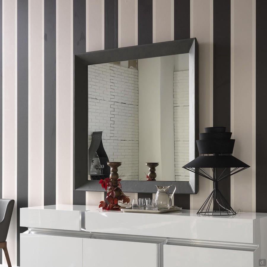 Taxedo Italian mirror with leather frame by Cattelan