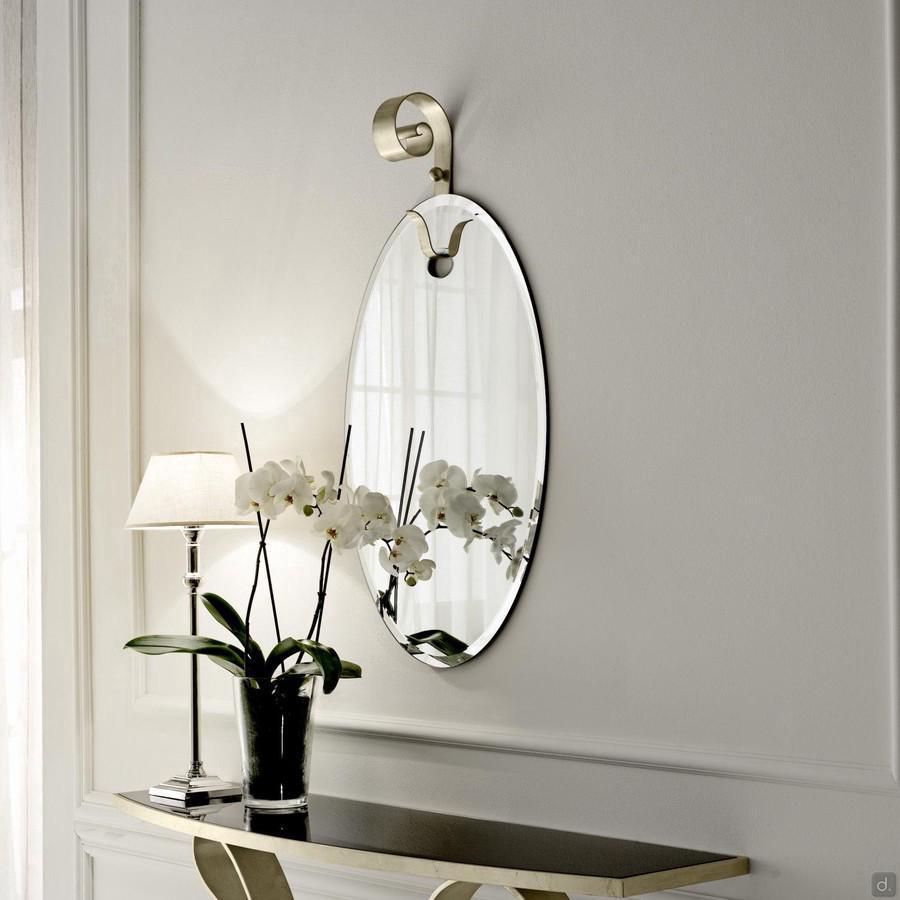 Mirabelle oval mirror with iron hook by Cantori