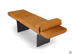 The upholstered single colour leather seat of the bench Selma, viewed from above