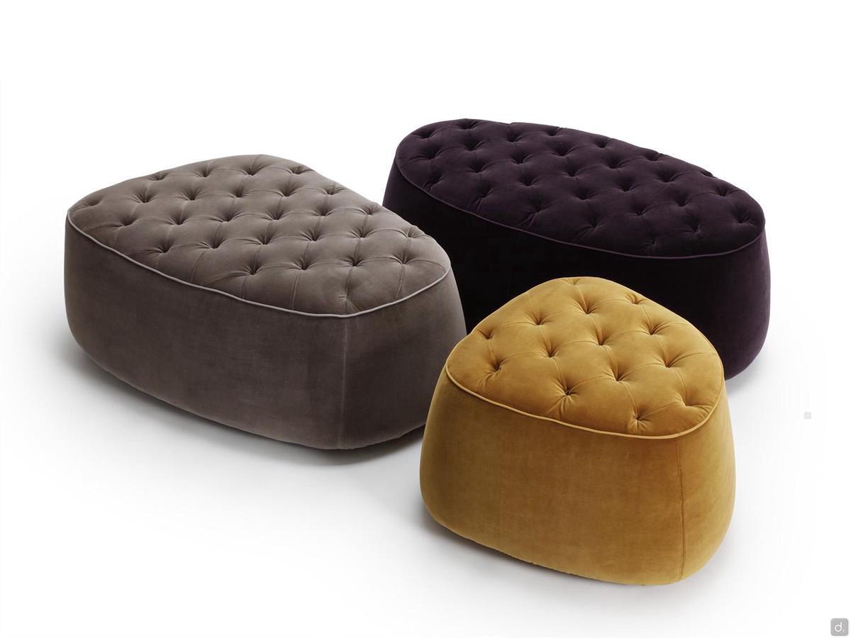 Shaped and oval Cobalto tufted ottomans