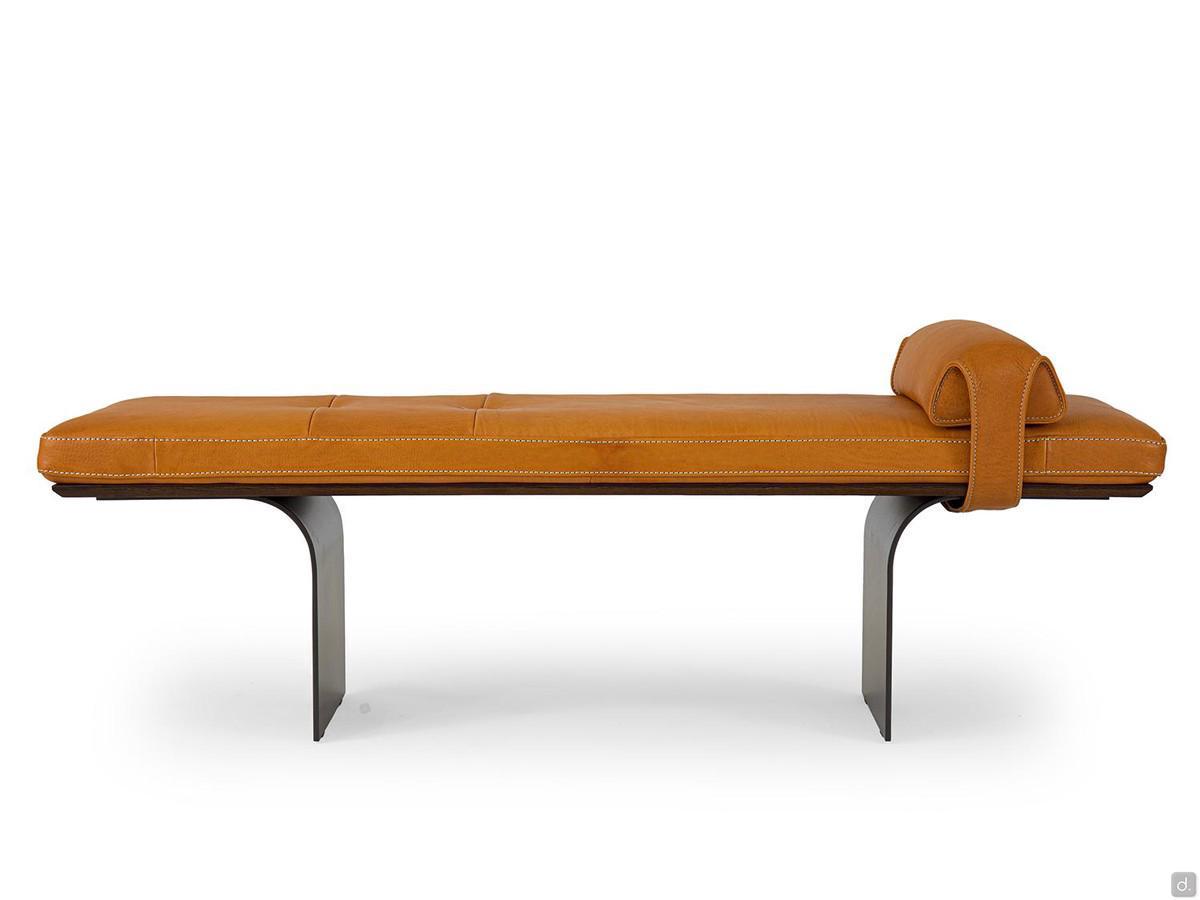 Designer upholstered bench in leather Selma