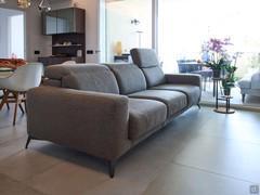 3-seater linear sofa with pull-out seating