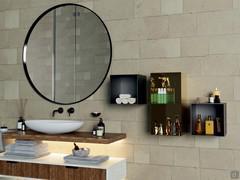 Metal cube shelf Swan in the bathroom, an original solution that makes Swan extremely versatile