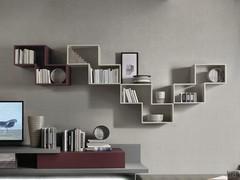 Modular shaped shelf with Cube back panel