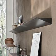 Pendola wedge shelf by Cattelan - in graphite embossed lacquered finish